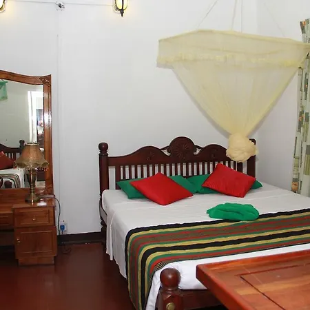 Traditional Kandyan House Room photo